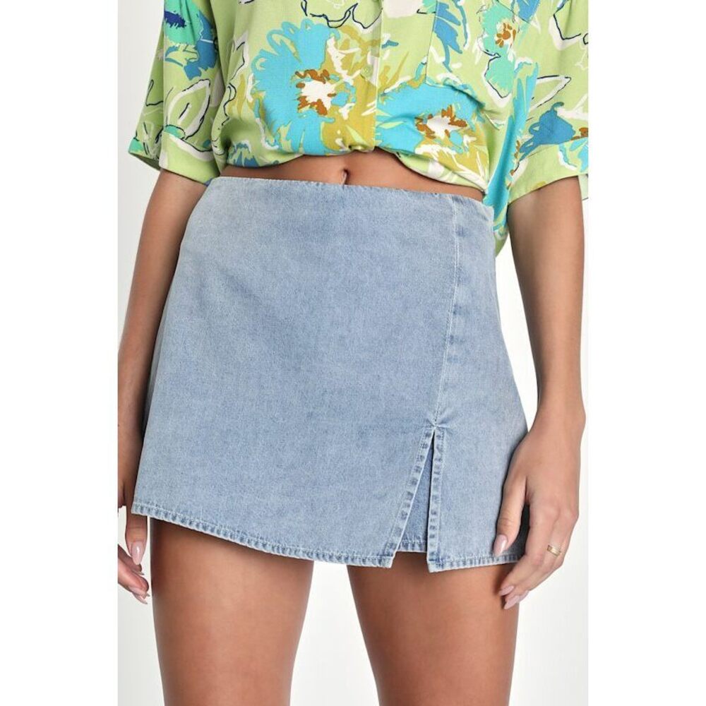 Lulus Born To Be Adored Light Wash Denim High-rise Mini Skort Blue - Size XL